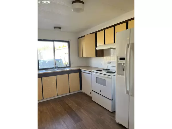 Newberg, OR 97132,2901 E 2ND ST #126