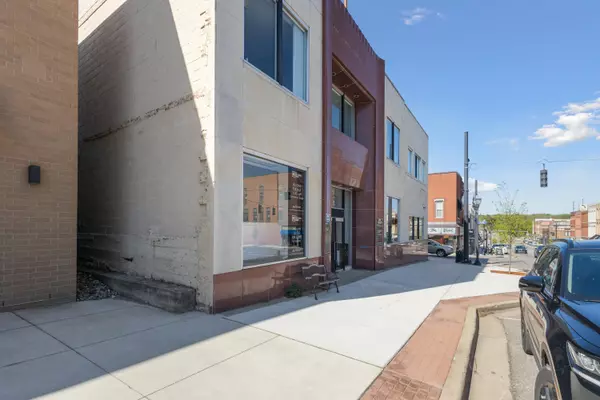 Niles, MI 49120,306 E Main ST