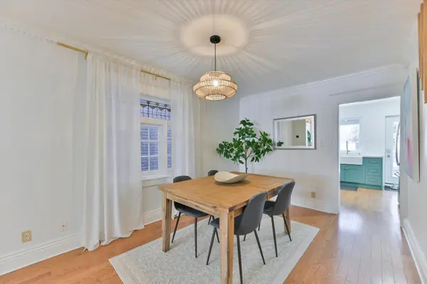 Toronto E03, ON M4J 4C2,925 Greenwood AVE