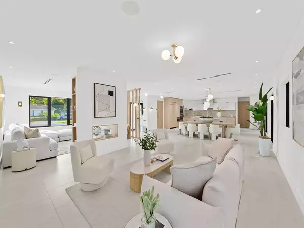 Pinecrest, FL 33156,7125 SW 119th St