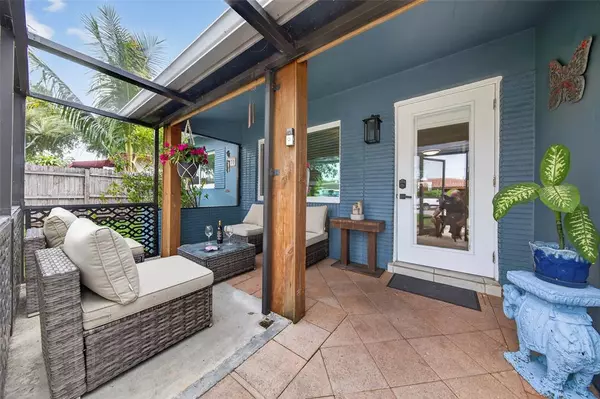 Oakland Park, FL 33334,270 NE 42nd Ct