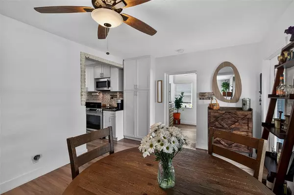 Oakland Park, FL 33334,270 NE 42nd Ct