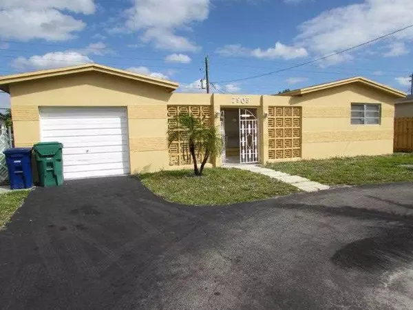 7905 Fairway Blvd, Miramar, FL 33023