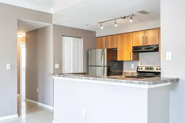 Coral Springs, FL 33067,5840 W SAMPLE ROAD #301