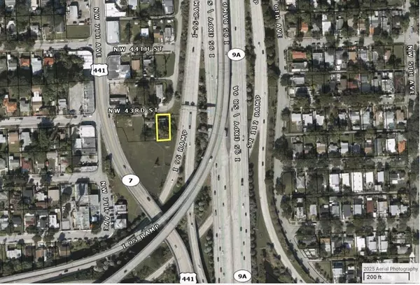 Miami, FL 33127,660 NW 43rd St