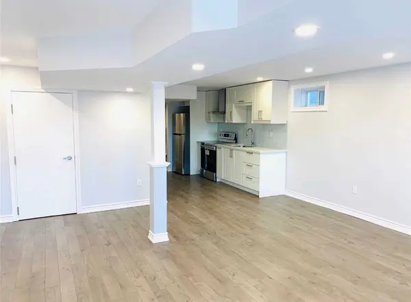 Richmond Hill, ON L4E 1C5,127 Anchusa DR #Lower