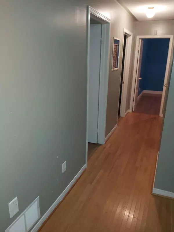 Brampton, ON L6Y 4K2,154 Torrance Wood