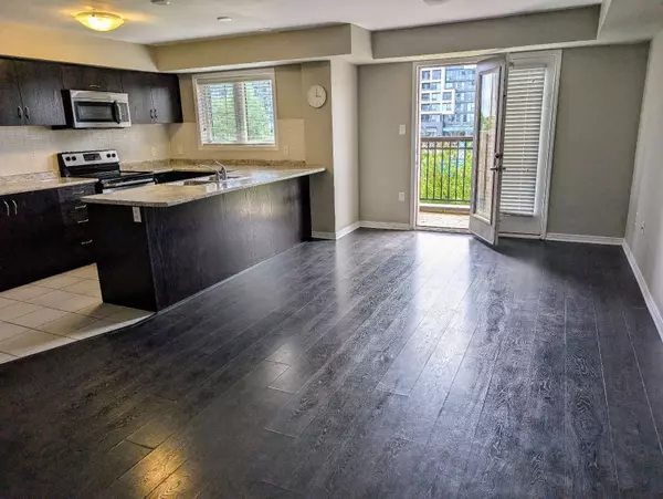 Oakville, ON L6M 0S4,2441 Greenwich DR #69