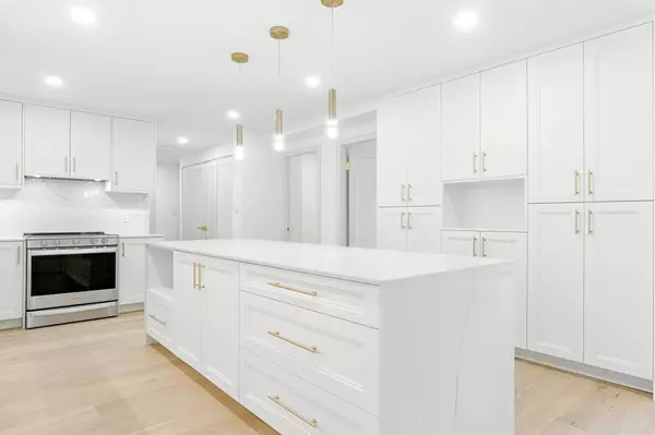 Toronto W08, ON M9C 4V9,299 Mill RD #205