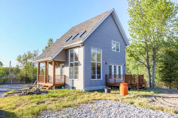 Carp - Huntley Ward, ON K0A 1L0,Address not disclosed