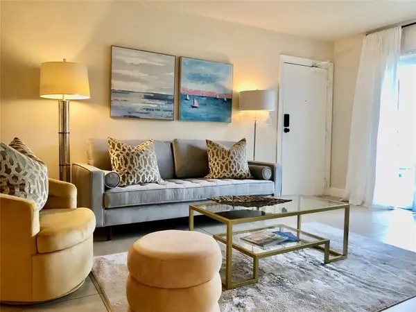 Fort Lauderdale, FL 33308,Address not disclosed