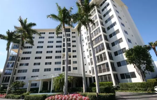 86 Macfarlane Dr #3H, Delray Beach, FL 33483