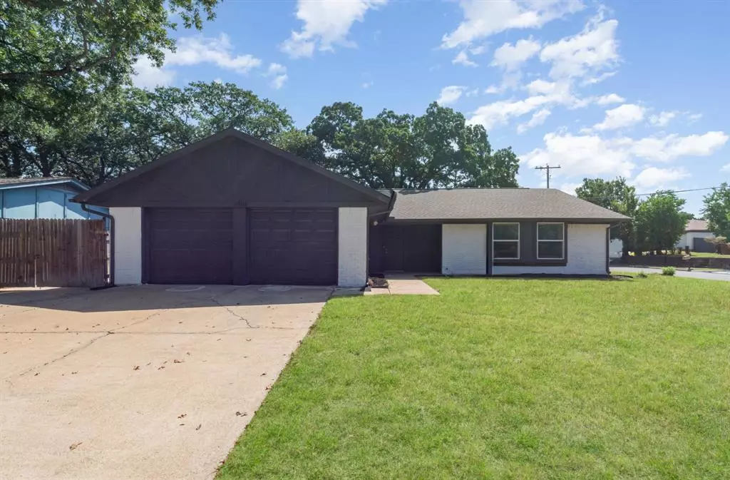 North Richland Hills, TX 76182,6908 Briardale Drive