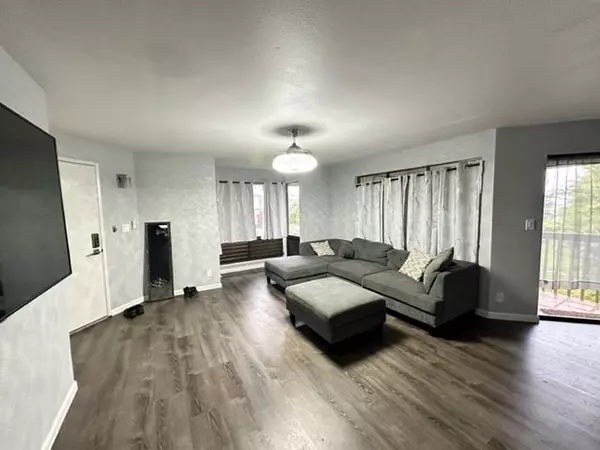 Lihue, HI 96766,4121 RICE ST #402