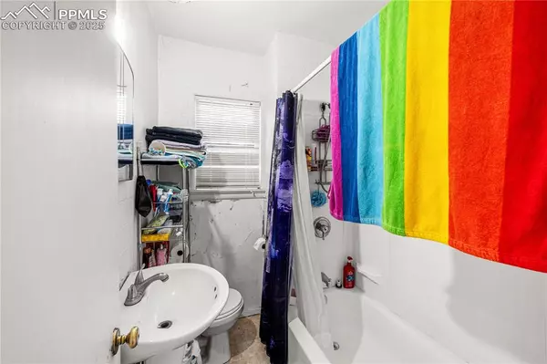 Pueblo, CO 81006,1246 Rio Grande AVE