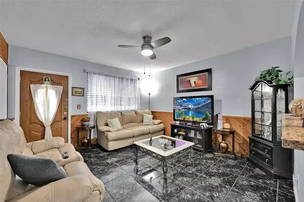 North Lauderdale, FL 33068,1933 SW 67th Ave