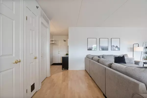 Burlington, ON L7L 7K7,4450 Fairview ST #304