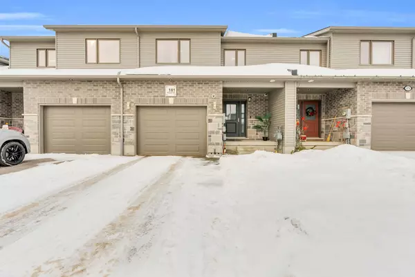 181 Halls DR, Centre Wellington, ON N0B 1S0