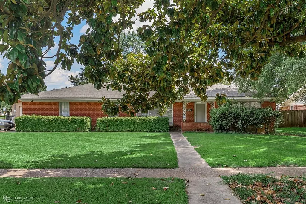 Shreveport, LA 71105,879 Sewanee Place