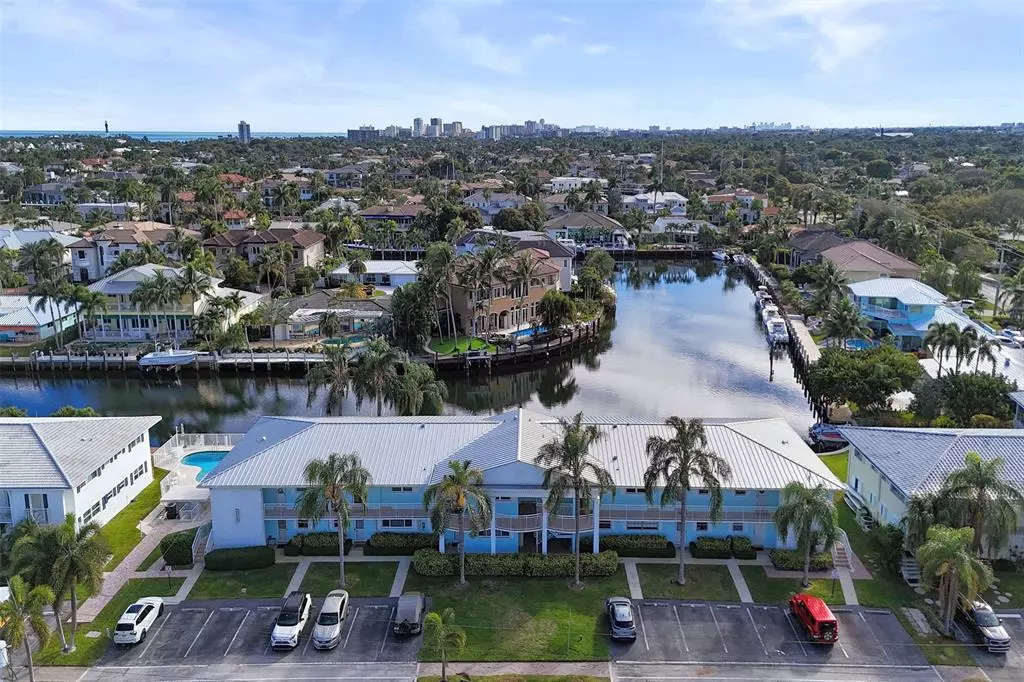 Lighthouse Point, FL 33064,2330 NE 36th St #9