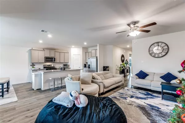 Aubrey, TX 76227,9809 Gooseneck Drive