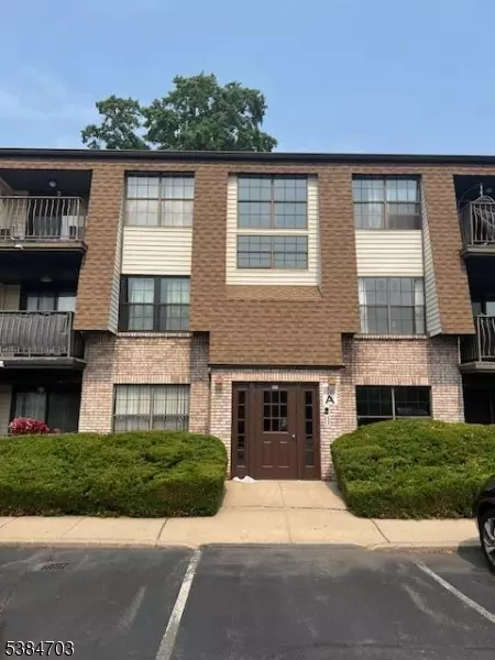 660-672 N Broad St #A20, Elizabeth City, NJ 07208