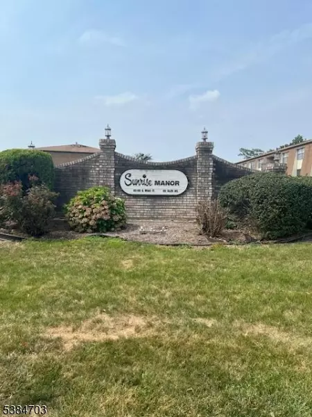 Elizabeth City, NJ 07208,660-672 N Broad St #A20