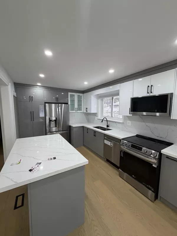 Toronto E05, ON M1T 2A2,70 Moraine Hill DR #Main