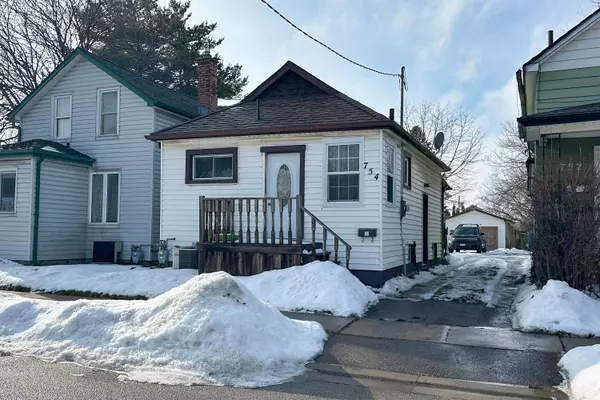 754 Gifford ST, Oshawa, ON L1H 4W2