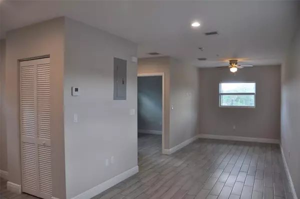 Fort Lauderdale, FL 33311,1216 NW 6th Ct #1