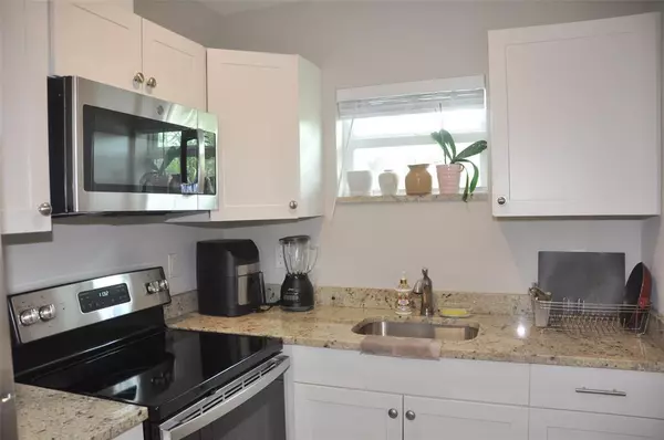 Fort Lauderdale, FL 33311,1216 NW 6th Ct #1