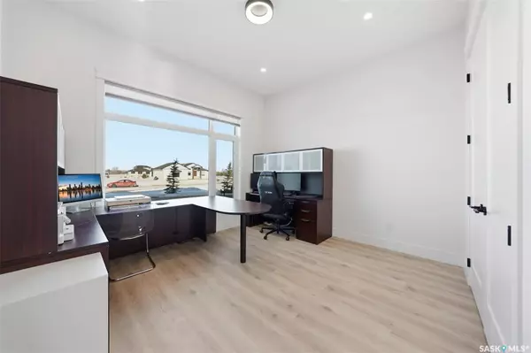 Corman Park Rm No. 344, SK S7T 0Z8,604 Edgemont WAY