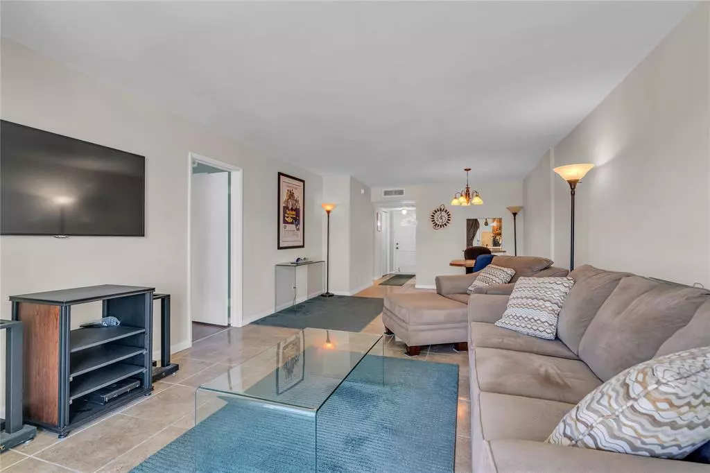 Lighthouse Point, FL 33064,4500 N Federal Hwy #319C