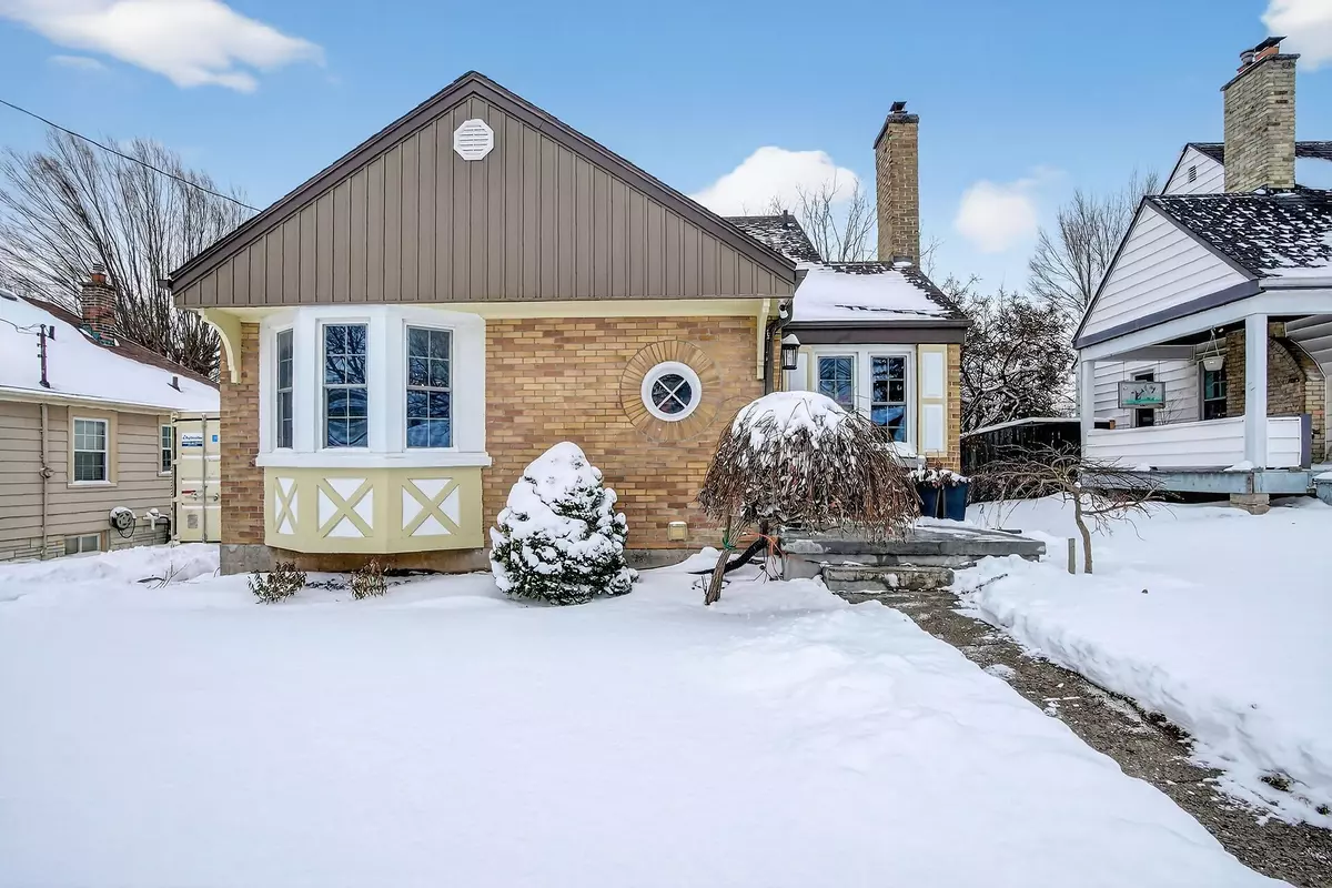 London South, ON N6C 2G8,39 Thomas Janes DR