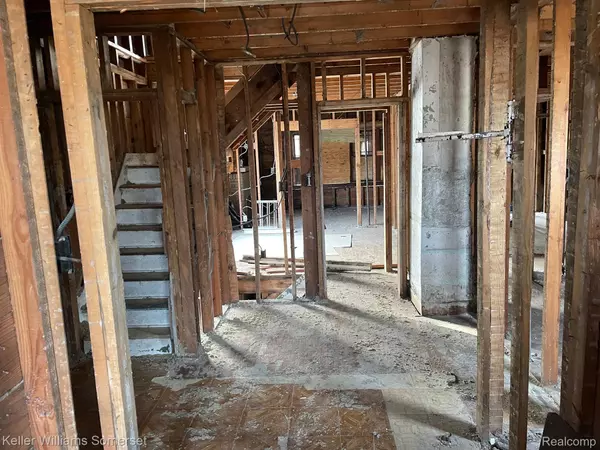 Detroit, MI 48234,7511 DOBEL ST