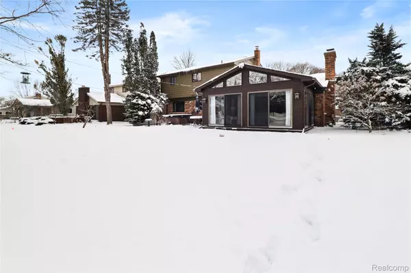 Waterford, MI 48329,3172 Indianview DR N