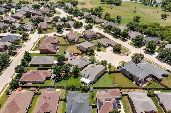 Grand Prairie, TX 75052,2848 Willow Glen Court