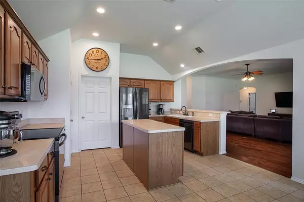 Burleson, TX 76028,1109 Linden Drive