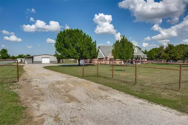 Sanger, TX 76266,6221 Deer Run Road