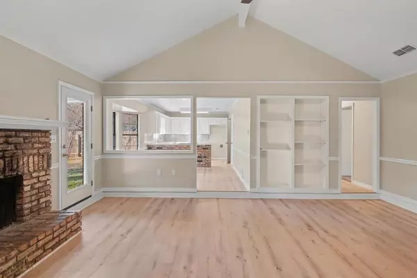 Shreveport, LA 71129,9420 E Heatherstone Drive