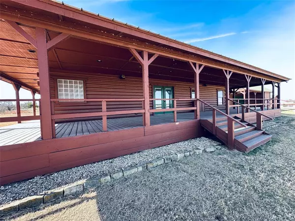 Comanche, TX 76442,349 Lake Point