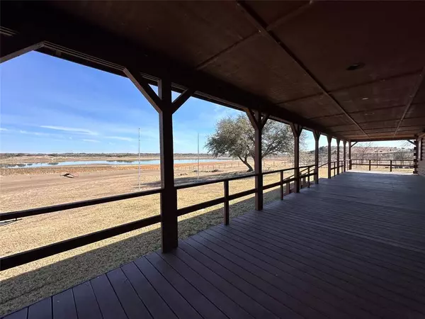 Comanche, TX 76442,349 Lake Point