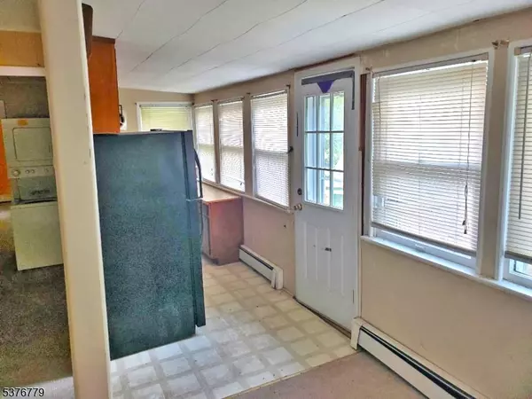 Jefferson Twp., NJ 07438,4 Village Pl