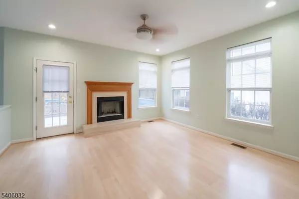 Bernards Twp., NJ 07920,23 Hansom Rd