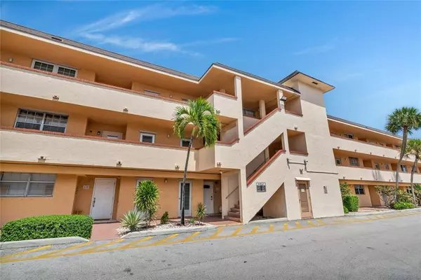 Lighthouse Point, FL 33064,4500 N Federal Hwy #319C