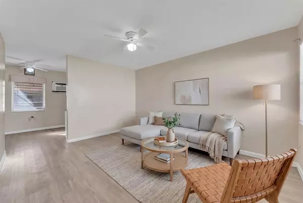 Hollywood, FL 33020,1018 N 17th Ave #2