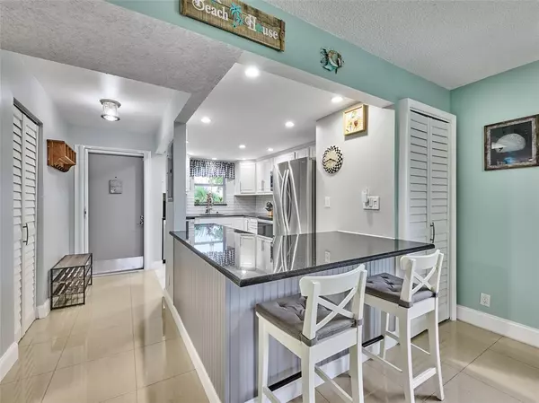 Lauderhill, FL 33319,6020 NW 44th Street #401