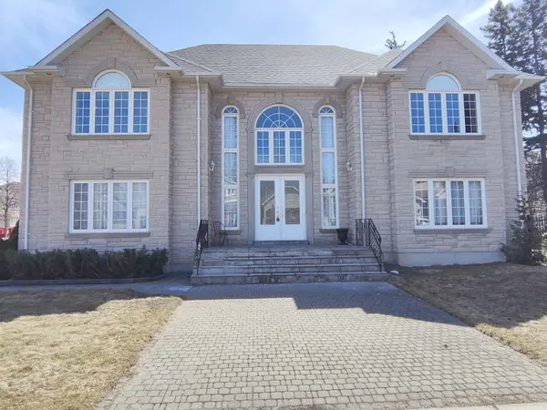 67 Chantilly CRES, Richmond Hill, ON L4C 0K1