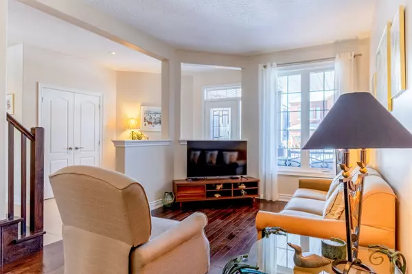 Barrie, ON L4N 6E1,137 Jewel House LN