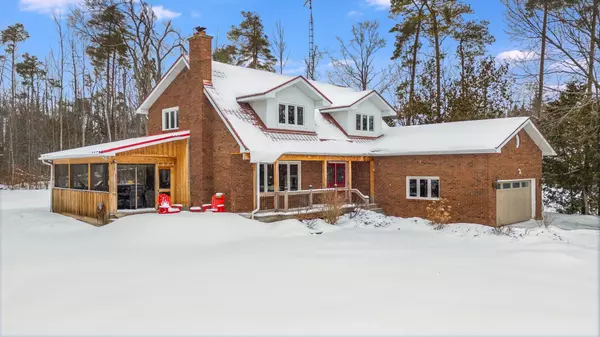 Oro-medonte, ON L0L 2L0,126 Brambel RD